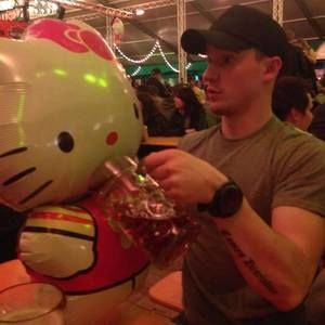 Meet your Posher, Dakota